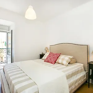  Appartement Belem! Charming 2 Bedroom W Terrace, Wifi & Free Street Parking Portugal
